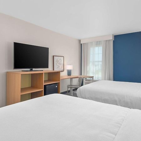 Spark By Hilton Minot Exterior foto